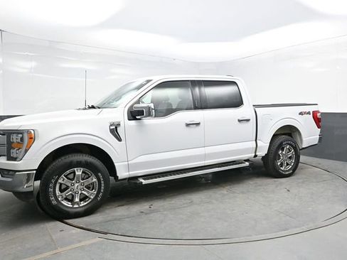 Used 2023 Ford F150 Lariat AWD/4WD image 3