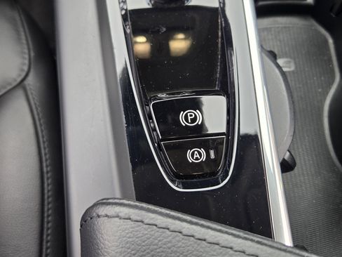 Used 2023 Volvo XC60 B5 Core w/ Climate Package image 29