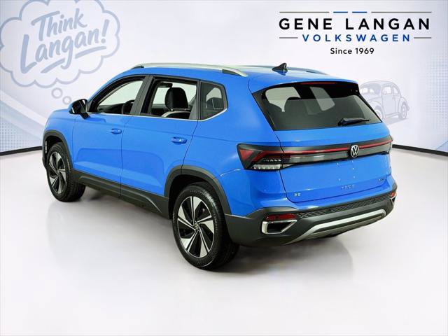 New 2027 Volkswagen Taos SE AWD/4WD image 7