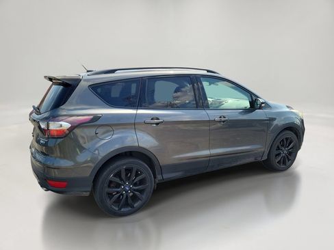 Used 2017 Ford Escape Titanium w/ Canadian Touring Package AWD/4WD image 3