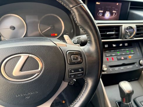 Used 2019 Lexus IS 300 w/ Accessory Package 2 image 22