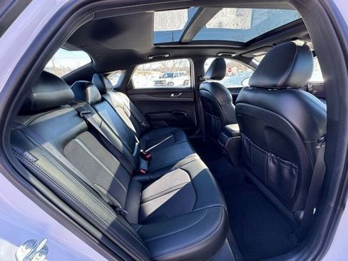 Used 2024 Kia K5 GT-Line image 13