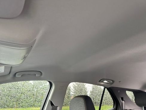 Used 2022 Chevrolet Equinox LT image 22