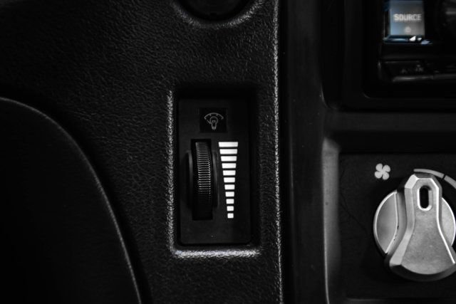 Used 2002 Dodge Viper GTS RWD image 37