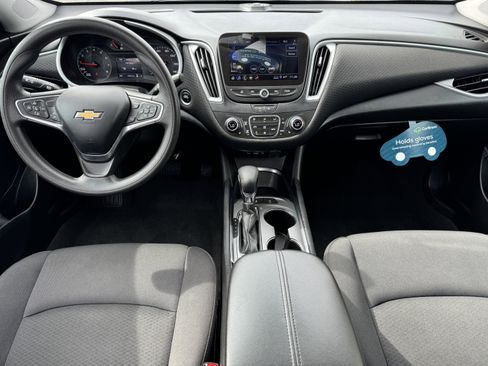 Used 2024 Chevrolet Malibu LT image 16