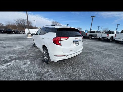 Certified 2022 GMC Terrain Denali w/ LPO, Floor Liner Package image 6