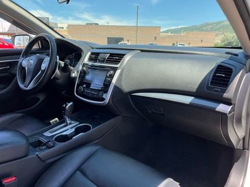 Used 2018 Nissan Altima 2.5 SR w/ SR Special Edition FWD image 17