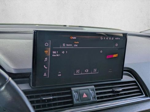 Used 2022 Audi Q5 2.0T Premium w/ Convenience Package image 20