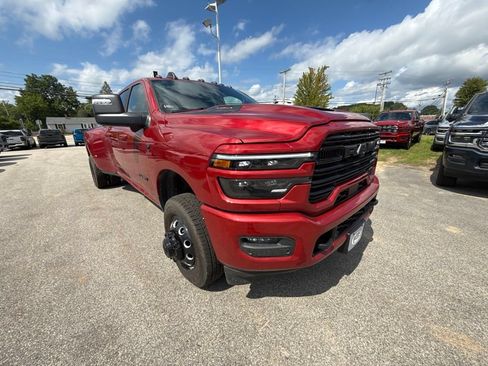 New 2026 RAM 3500 Laramie w/ Night Edition AWD/4WD image 7