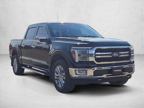 Used 2024 Ford F150 Lariat w/ FX4 Off-Road Package image 3