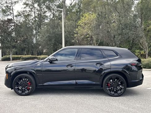 Certified 2025 BMW XM image 10