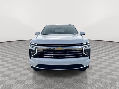 Certified 2025 Chevrolet Tahoe LT image 3