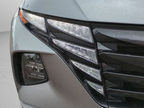 Certified 2024 Hyundai Tucson SE FWD image 23