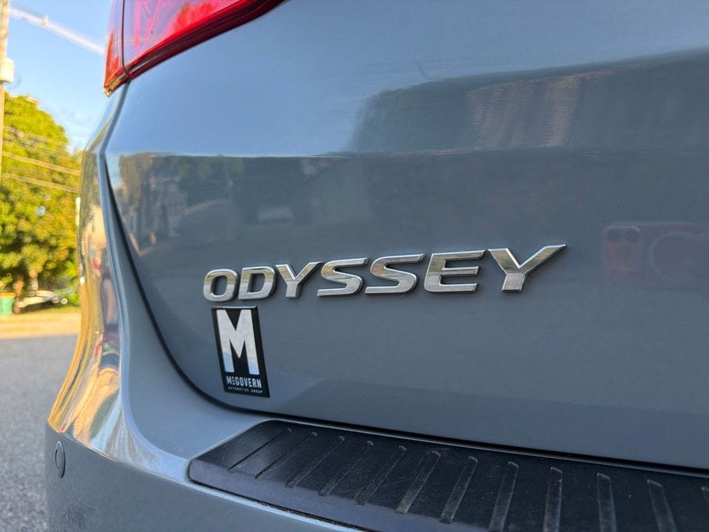 Used 2023 Honda Odyssey Touring image 11