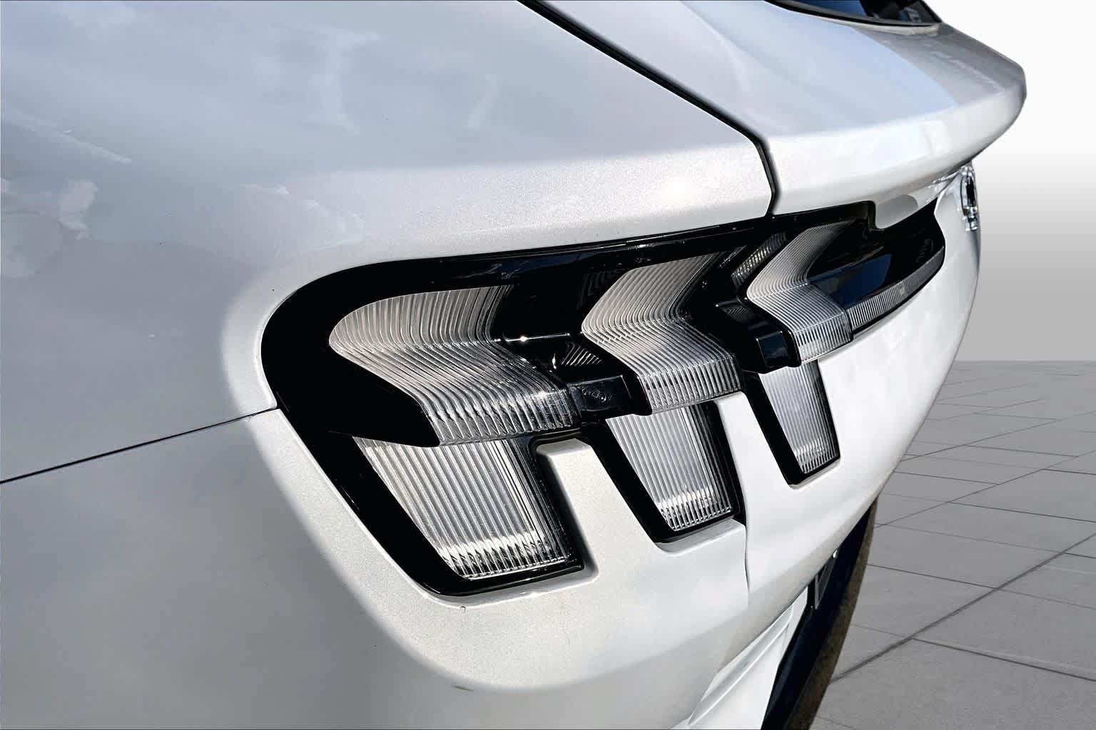 Used 2023 Ford Mustang Mach-E Premium RWD image 27