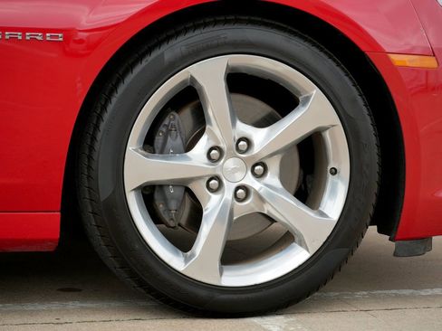 Used 2015 Chevrolet Camaro SS w/ RS Package RWD image 30