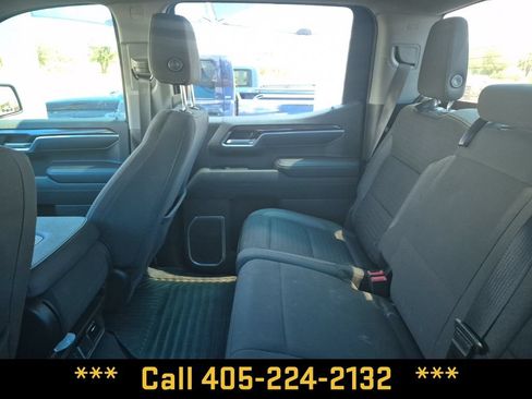 Used 2022 Chevrolet Silverado 1500 RST w/ Z71 Off-Road Package AWD/4WD image 23