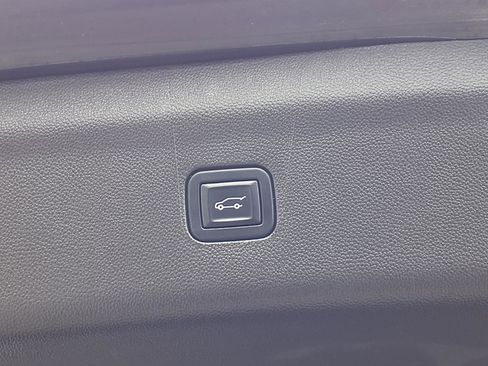 Used 2022 Buick Enclave Avenir w/ Trailering Package, 5000 lbs. image 24