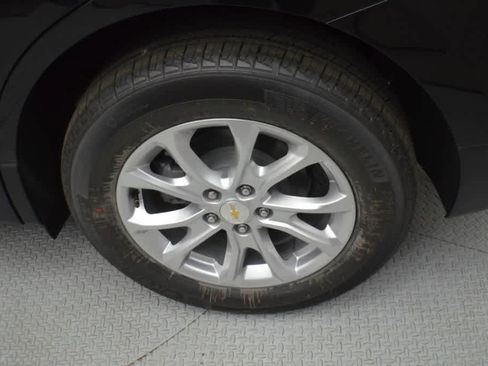 Used 2020 Chevrolet Equinox LS FWD image 21