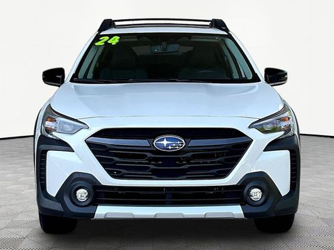 Used 2024 Subaru Outback Limited w/ Popular Package #2 AWD/4WD image 2