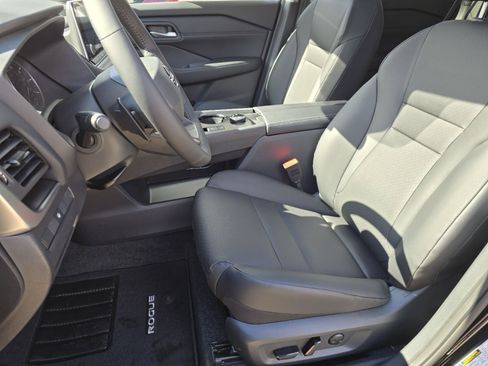 New 2026 Nissan Rogue Dark Armor AWD/4WD image 14