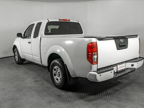 Used 2019 Nissan Frontier S image 6