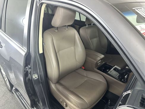 Used 2022 Lexus GX 460 Premium image 27