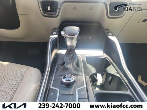 Certified 2023 Kia Sorento S w/ Panoramic Sunroof Package FWD image 19