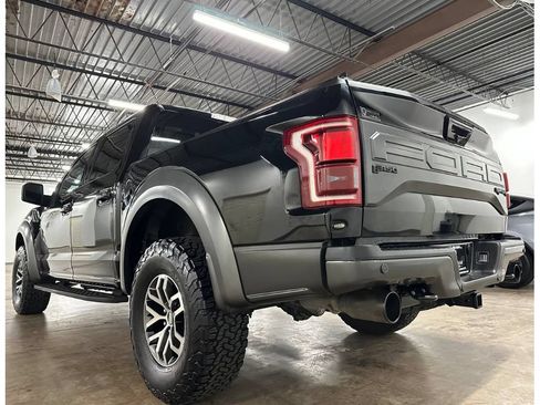 Used 2018 Ford F150 Raptor w/ Equipment Group 802A Luxury AWD/4WD image 18