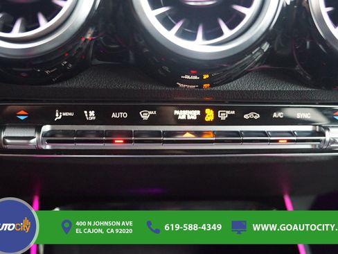 Used 2021 Mercedes-Benz GLB 250 image 23