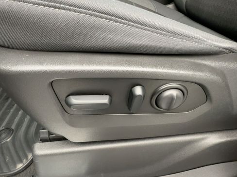 Used 2021 GMC Sierra 1500 Elevation image 14