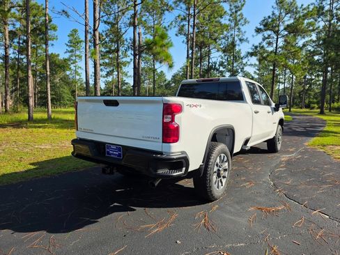 New 2026 Chevrolet Silverado 2500 Custom w/ Custom Convenience Package AWD/4WD image 5