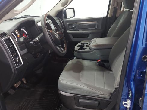 Used 2016 RAM 1500 Classic SLT AWD/4WD image 14
