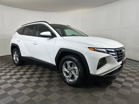 Used 2024 Hyundai Tucson SEL image 2