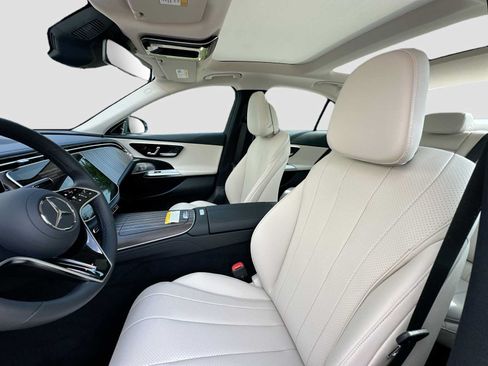 Used 2024 Mercedes-Benz E 450 4MATIC Sedan w/ Winter Package image 22
