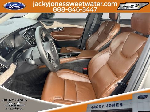 Used 2020 Volvo XC90 T6 Inscription w/ Protection Package Premier AWD/4WD image 11