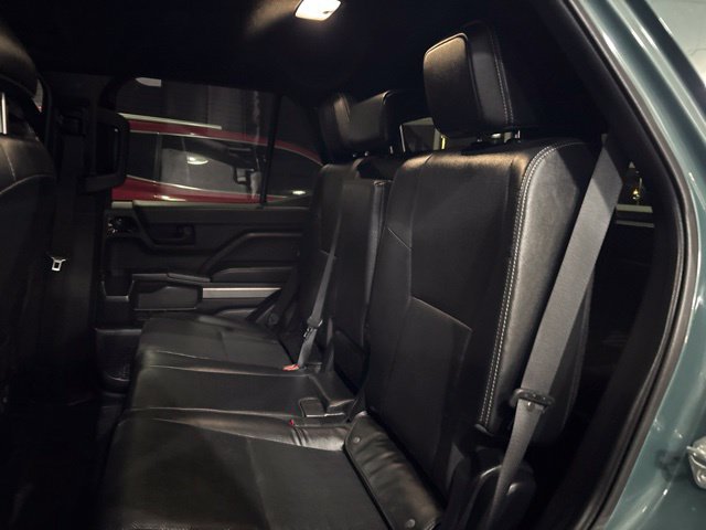 Used 2025 Toyota 4Runner TRD Off-Road Premium w/ Tow Technology Package AWD/4WD image 17