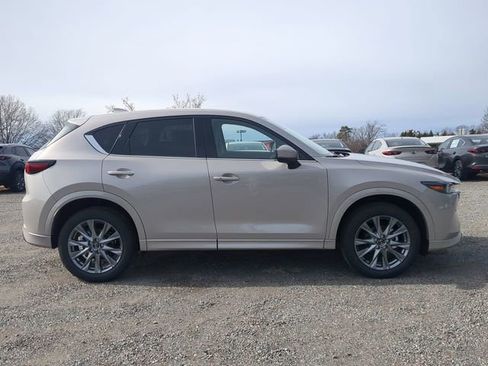 New 2025 MAZDA CX-5 AWD 2.5 S w/ Premium Plus Pkg image 3