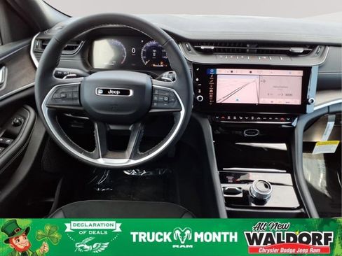 New 2026 Jeep Grand Cherokee Altitude AWD/4WD image 11