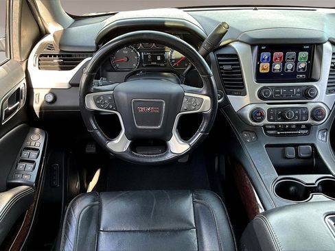 Used 2020 GMC Yukon SLT w/ Open Road Package image 5