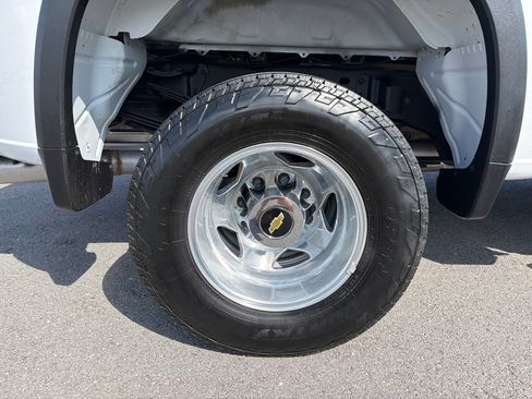 Used 2023 Chevrolet Silverado 3500 LTZ w/ LTZ Plus Package AWD/4WD image 14