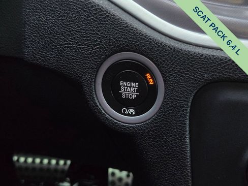 Used 2021 Dodge Charger Scat Pack RWD image 18