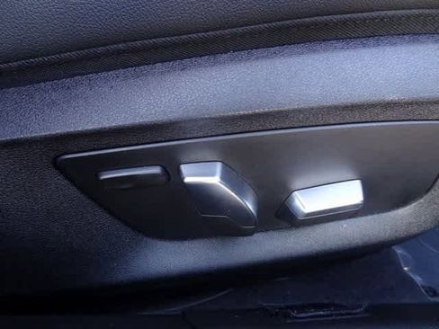 Used 2023 BMW 530i xDrive w/ Convenience Package image 16