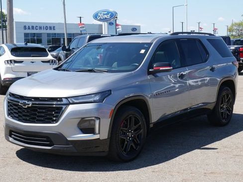 Used 2023 Chevrolet Traverse Premier w/ Redline Edition AWD/4WD image 8