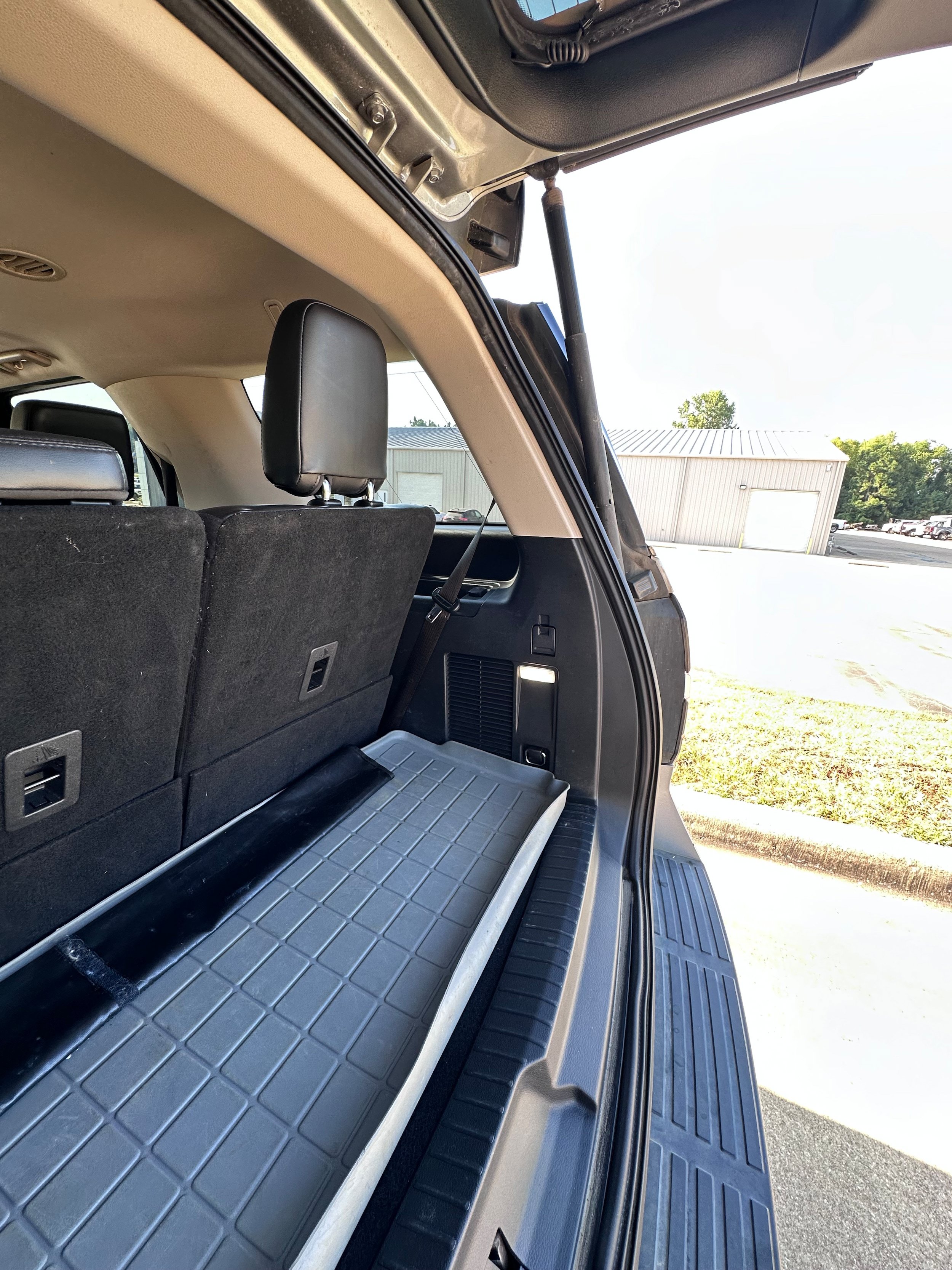 Used 2023 Ford Expedition XLT AWD/4WD image 22