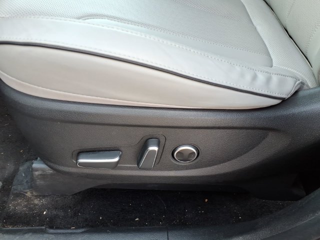 Used 2024 Hyundai Palisade SEL FWD image 5