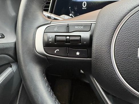 Used 2024 Kia Sportage SX image 25