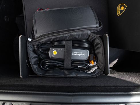 Used 2024 Lamborghini Revuelto AWD/4WD image 85