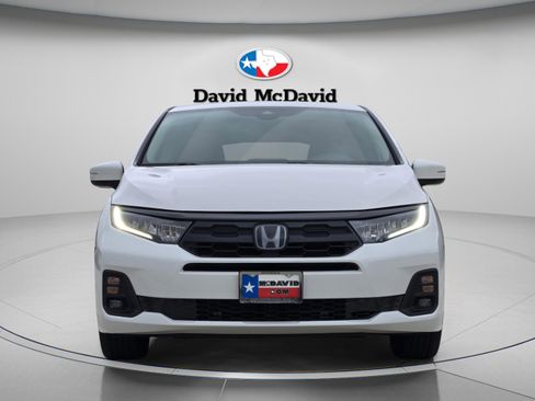 Certified 2025 Honda Odyssey EX-L image 8