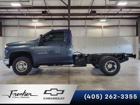 New 2026 Chevrolet Silverado 3500 LT w/ Convenience Package AWD/4WD image 1